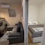 Center Joana Апартаменти Задар