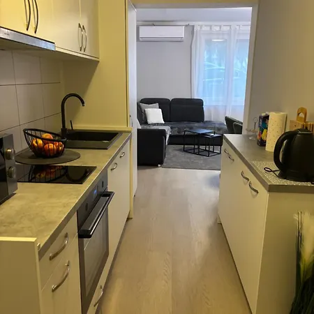 Center Joana Апартаменты Задар